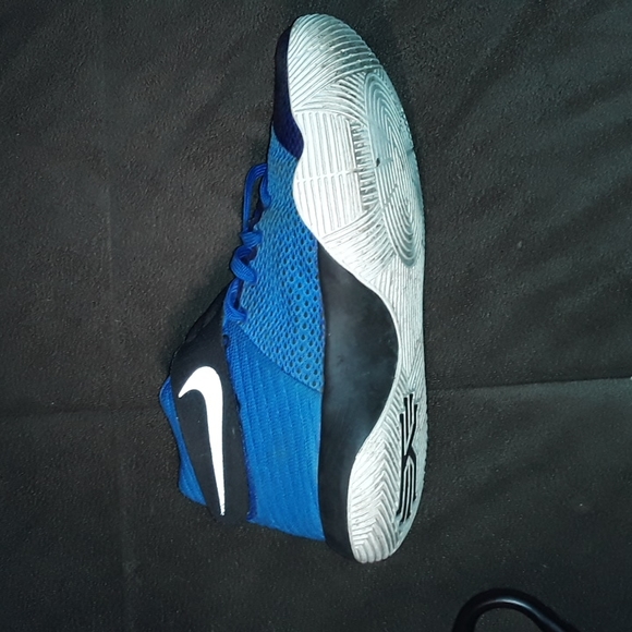 Nike kyrie 2 sneakers - Picture 3 of 5